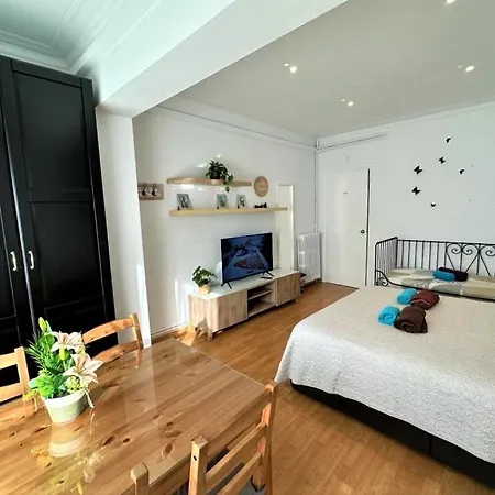 In The Center Of Bed & Breakfast